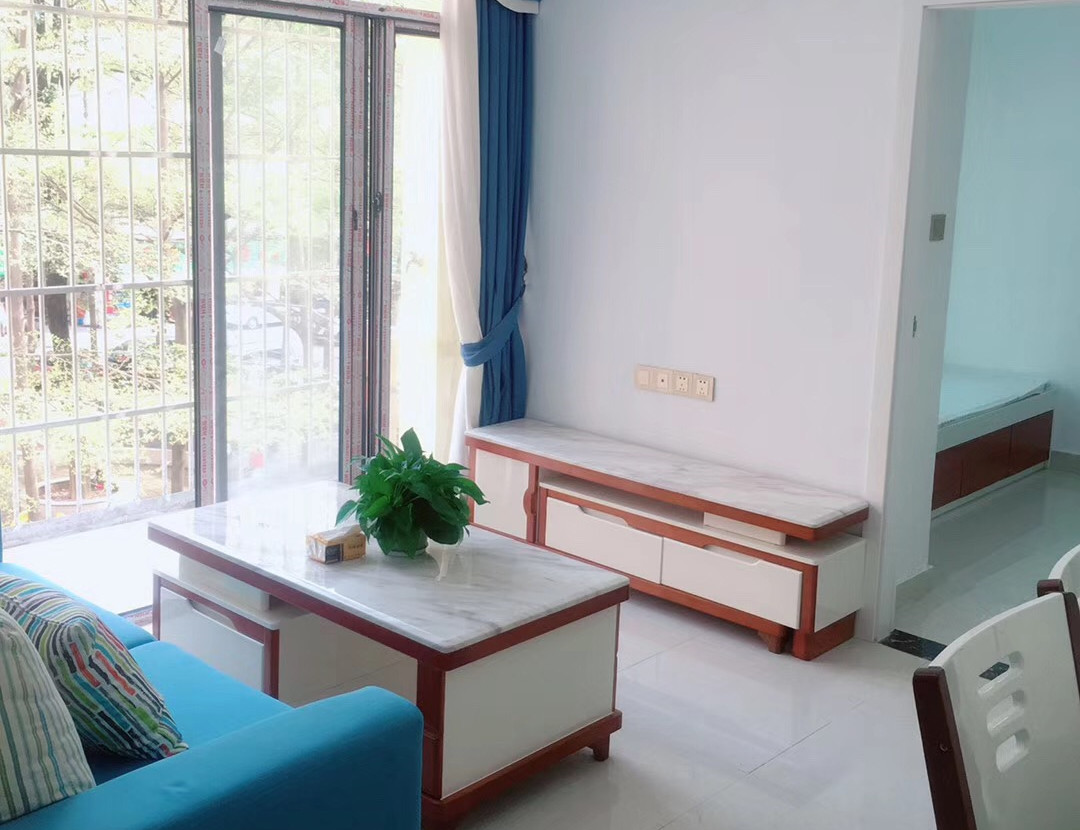 深圳新会展中心《湾区御府》两栋合围式小区