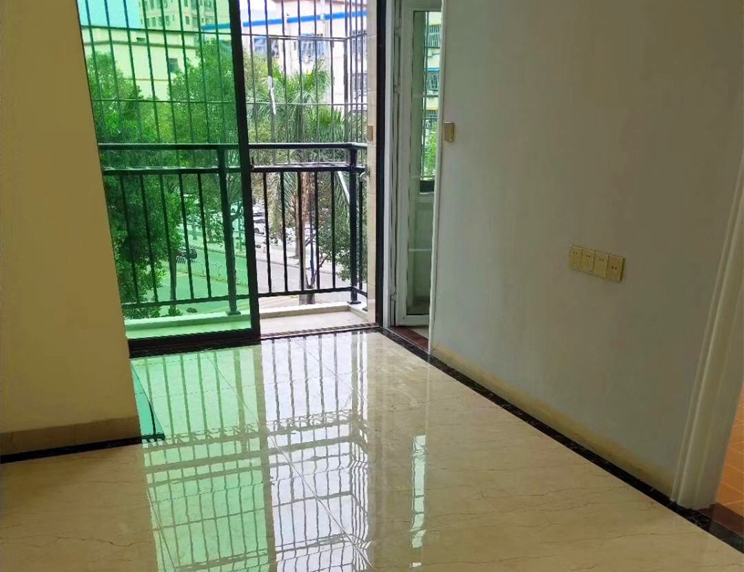 龙华上横朗《同鑫苑》小产权房出售 总价43.8万起