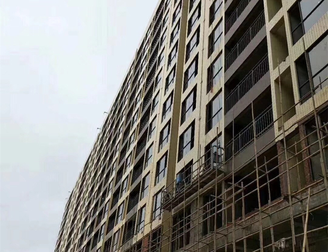 长安厦边《湖景湾畔》5栋地铁口统建楼 前200套0首付均价5800元起