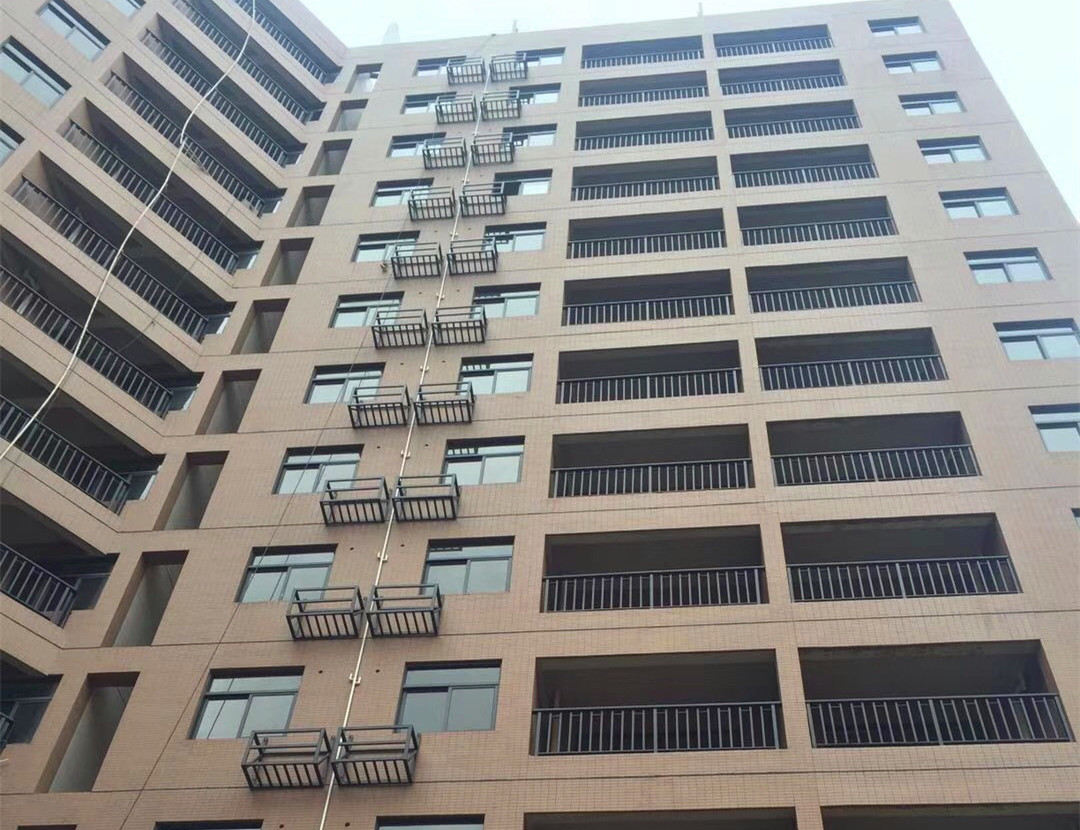 东莞塘厦《锦绣苑》5栋大型花园小区房 均价6000元