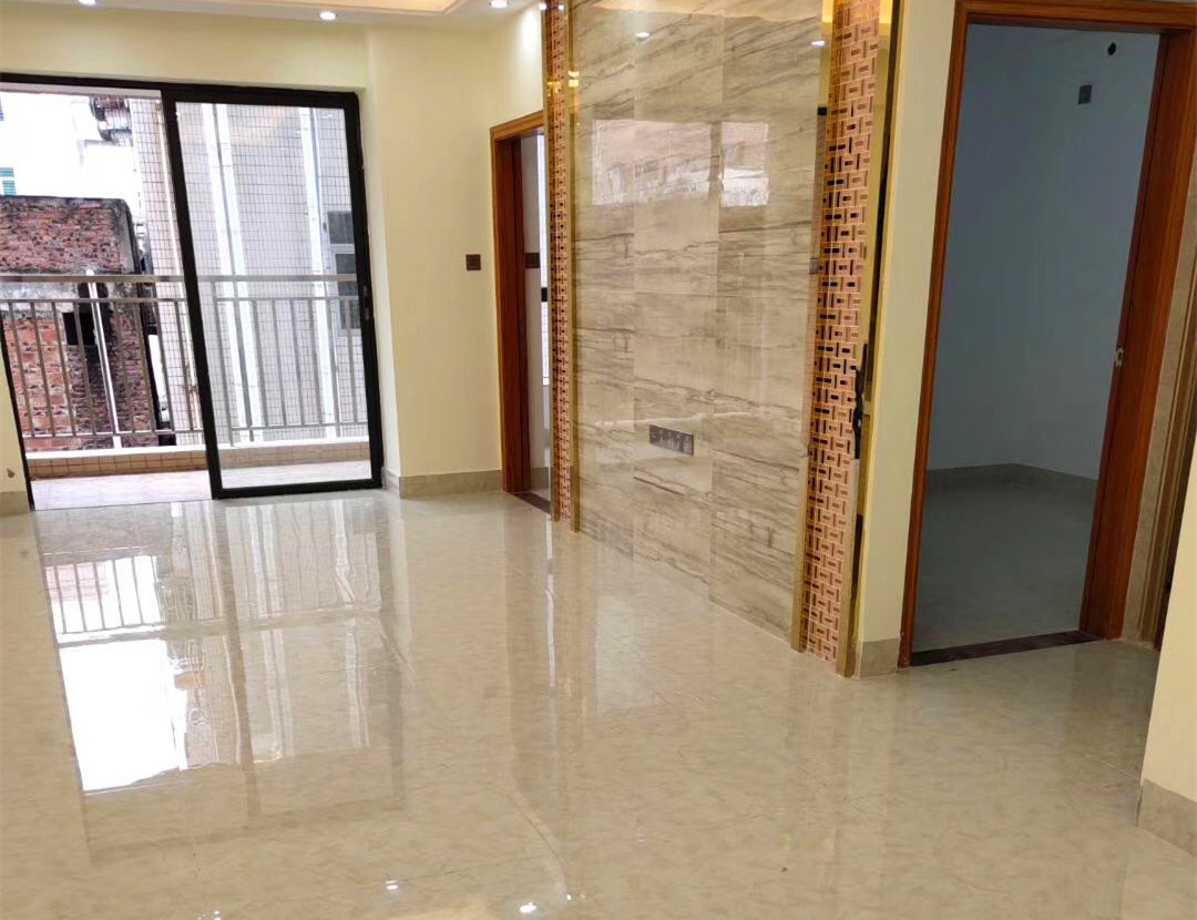 东莞大岭山小产权房 上高田村《山湖公寓》电梯洋房 3380元起