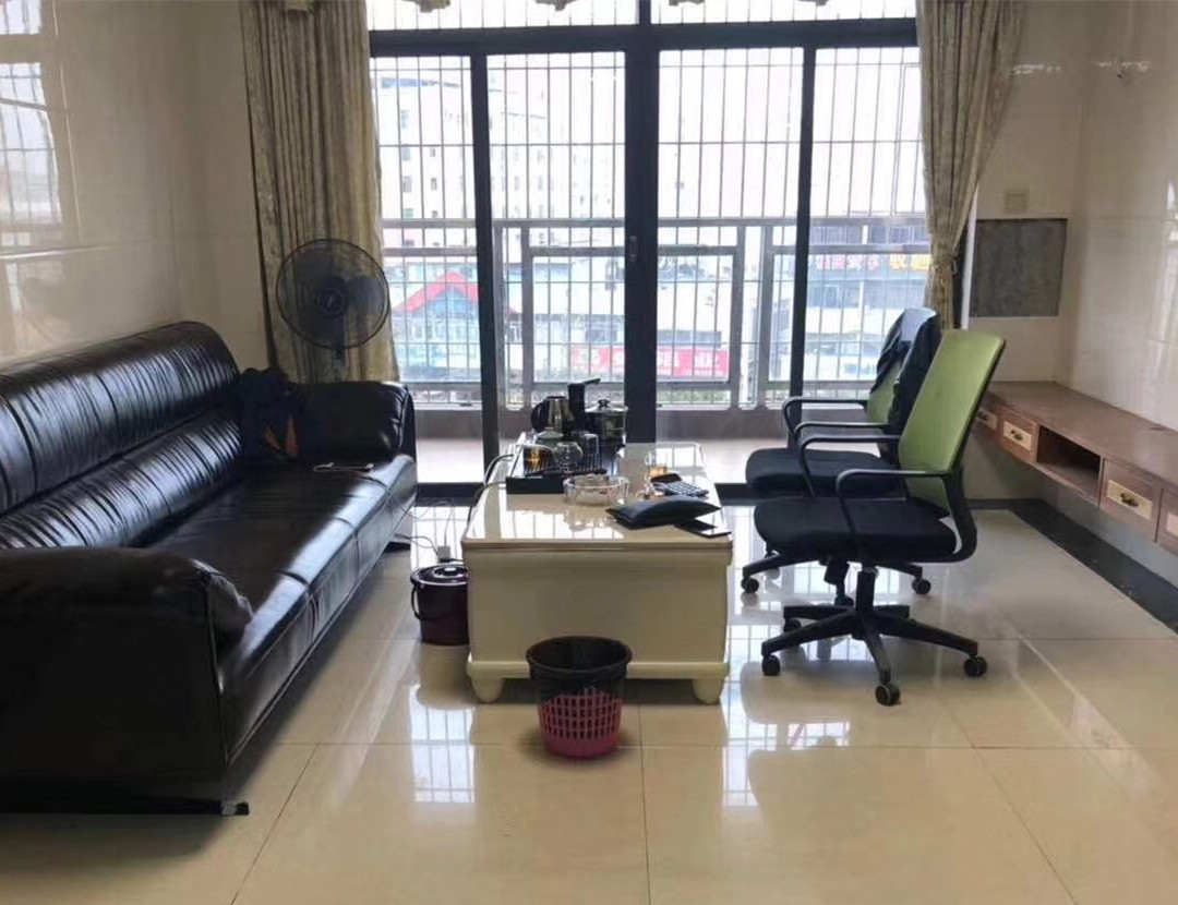 东莞长安《长安天骄》深圳零距离小产权房 首付三成90%得房率