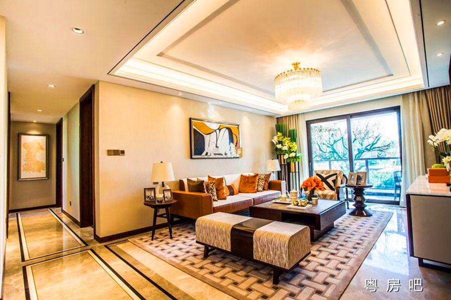 东莞常平小产权房《松湖凤凰城》首付2成  发绿本 自带停车场 均价4380元