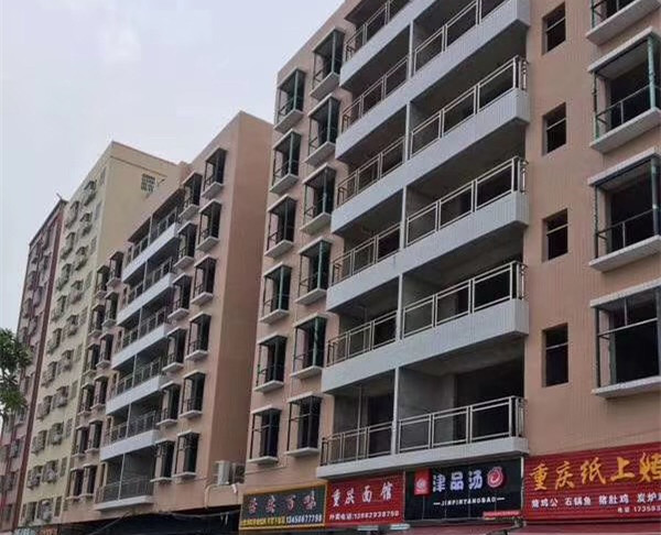 东莞横沥《六甲新城花园》小产权房 两大栋电梯洋房出售 1:1停车位