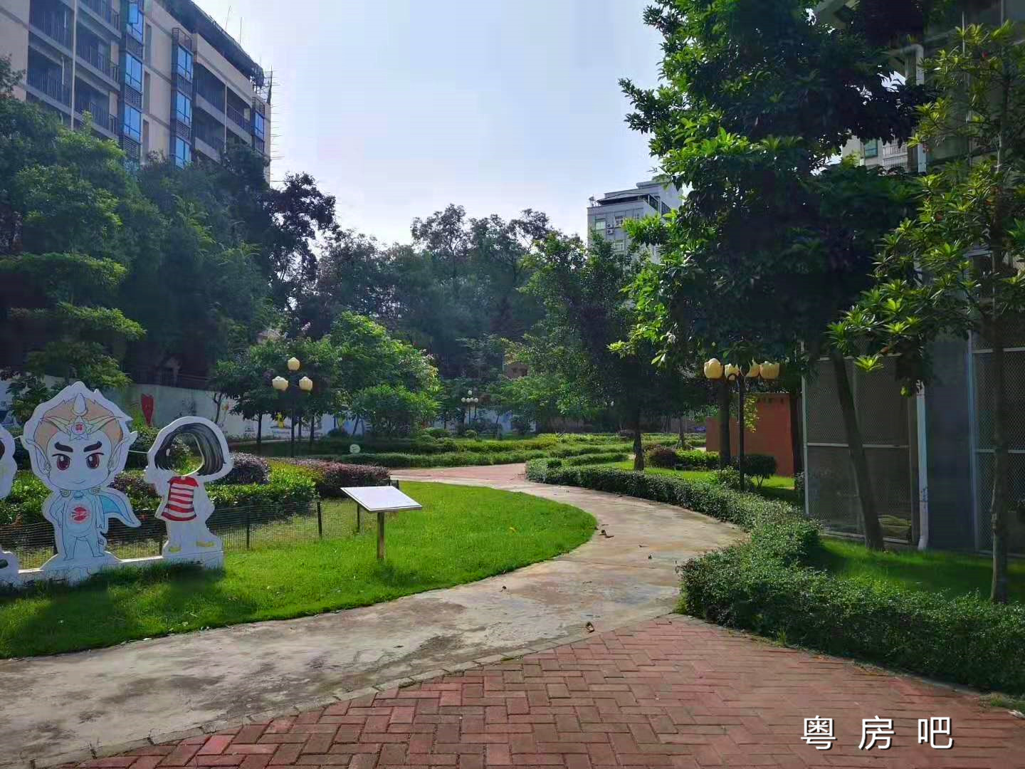 东莞大朗松柏朗《松湖烟雨》小产权房出售 公园里的家 R1号线大朗西地铁口500米