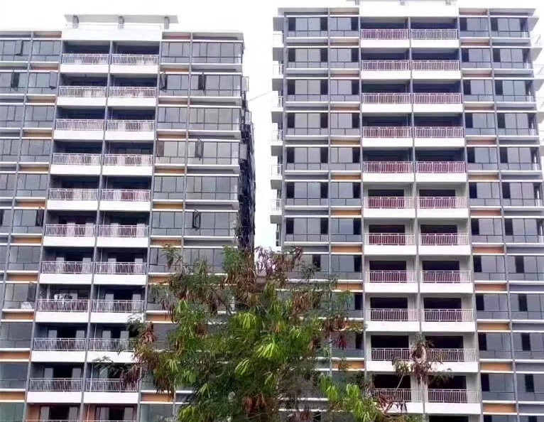 大岭山马蹄岗《松山雅苑》小产权房出售 一梯4户 带大阳台和飘窗