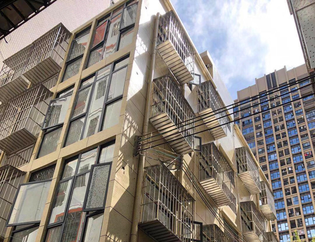 西乡流塘地铁口100米《阳光景苑》小产权房出售 精装两房73.8万起