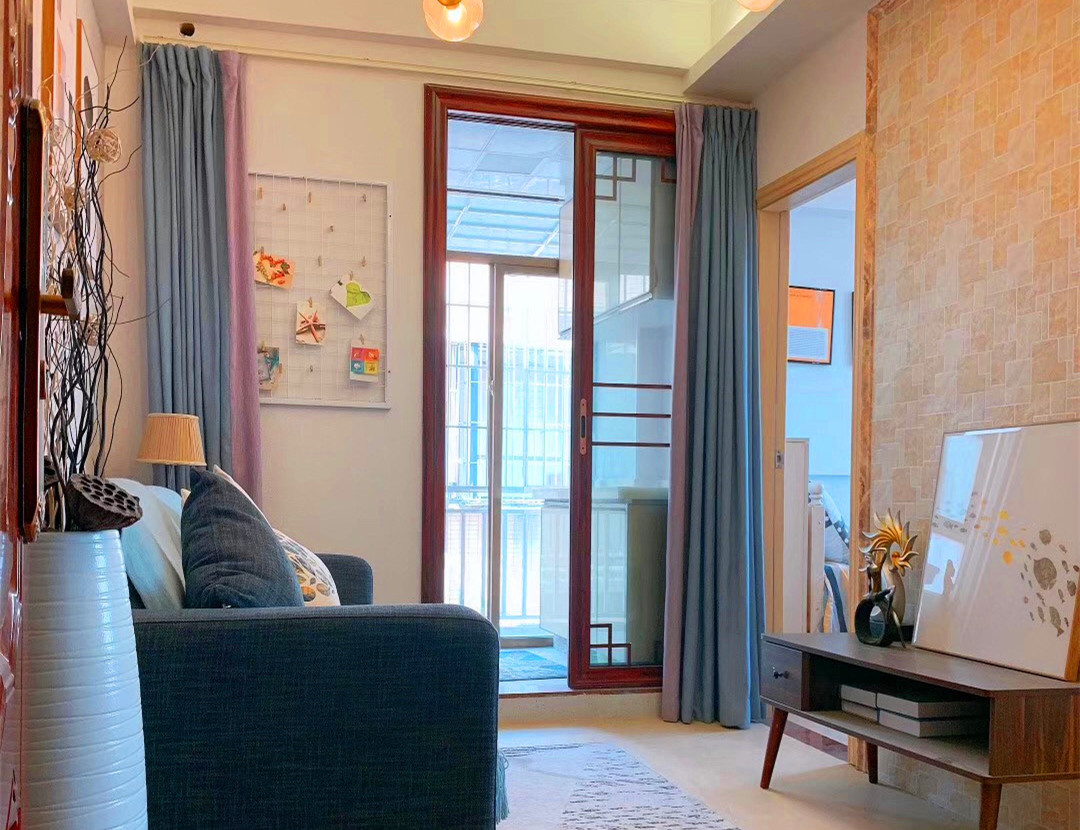 龙华观澜5栋封闭式小区《万悦花园》双电梯 带停车场和天燃气