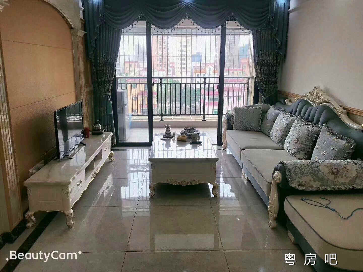 东莞长安培英中学旁《通城一号》小产权房 特价3680元起 一梯4户，采光一流