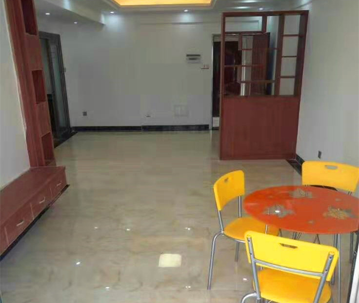 东莞厚街大润发旁《东方一号》珊美地铁口小产权房 单价3880元学区房 