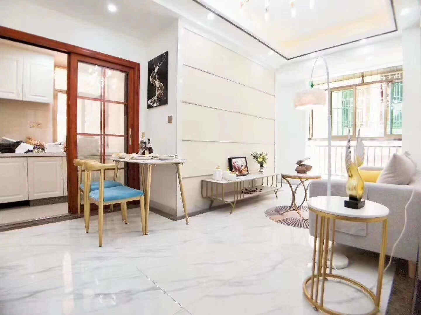 大浪金盈新村《金色家园》6号线地铁口，精装电梯房 总价45.8万起