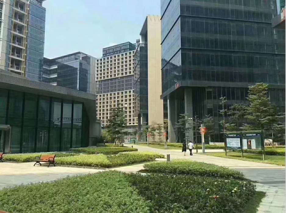 布吉李朗小产权房《李朗花园》10号线凉帽山地铁口100米，精装修出售带阳台