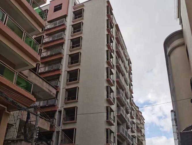 东莞虎门北栅《柏景丽苑》小产权房 碧桂园旁200米  双电梯 带车位