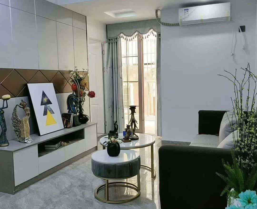 深圳坂田地铁口《创富豪苑》小产权房 精装交房 总价33.8万起