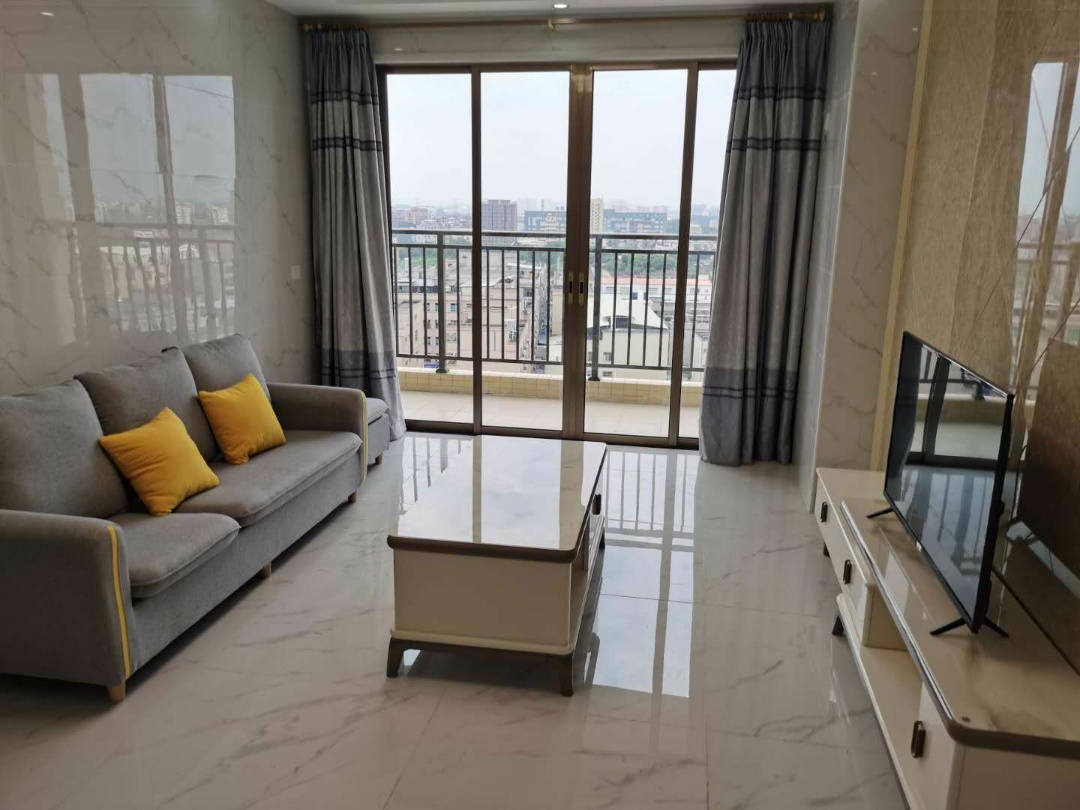 东莞石排《东江御景湾》小产权房 万丰商业广场旁 精装送家私家电 分期5年