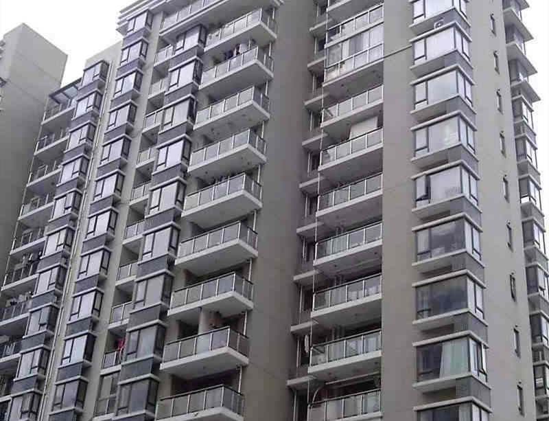 惠阳新圩AB两栋大型统建楼《绿洲御园》双阳台带停车场 名校环绕 