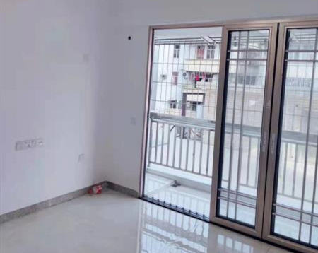 东莞石碣镇中心统建楼《石碣一号》花园小区封闭式管理 1:1停车场 两房总价13.8万