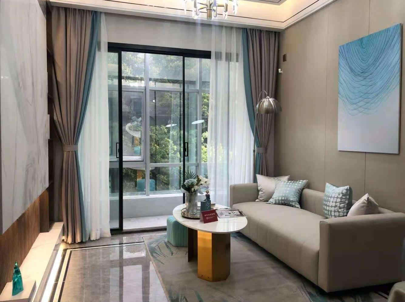 公明五栋大型统建楼《畔山公馆》马路第一排 公园零距离 豪华装修 总价96.8万任选 