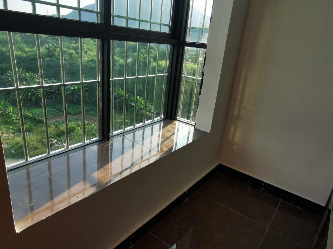 大岭山临深统建楼《杨屋豪苑》双地铁口 精装交房 停车无忧 总价35.8万起