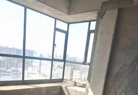 东莞塘厦林村统建楼《建安大厦》大飘窗学区房 高铁物业 总价45.8万起