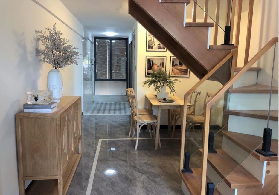 龙华2栋花园小区统建楼《壹方城》地铁口 封闭式管理 独门独院 带地下停车场 公园为邻