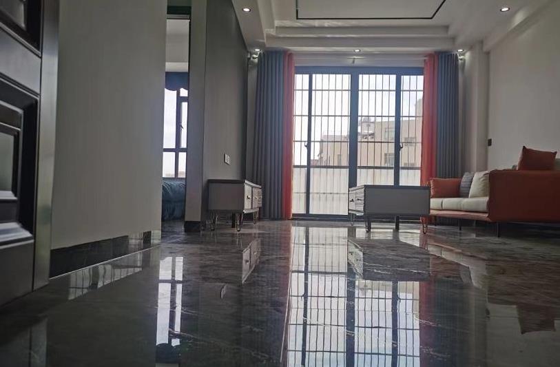 东莞长安沙头小产权房(学府三号)大阳台户型方正 正南两房仅34万起 可分期8年