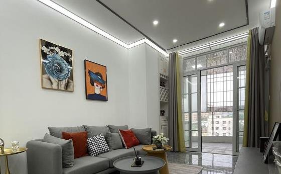 石岩应人石新盘!「创富华庭」地铁口600米 原始户型 户户大阳台 带停车场