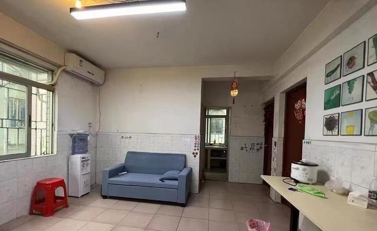 深圳南山原始户型小产权房「钻石公馆」南山地铁口50米 历史遗留 永久产权 独立水电 