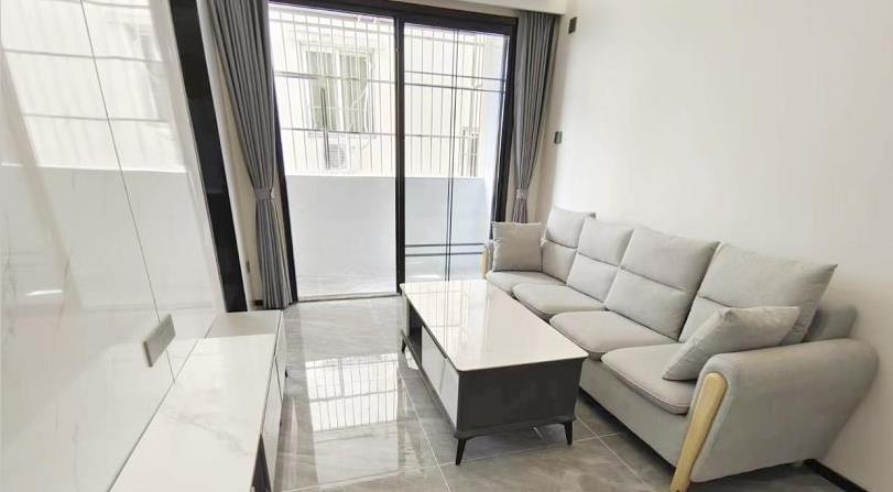 石岩石龙仔新盘「汇龙豪庭二期」深中轴 两证一书 大阳台通燃气 总价27.8万起