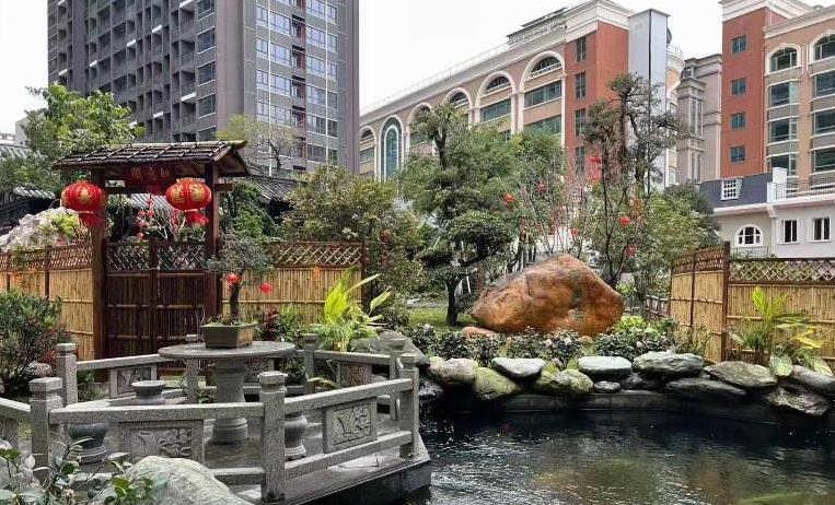 龙华大浪时尚小城镇5栋花园小区「华府9号」集体大红本 地铁口带停车场 大阳台通燃气 首付35万起