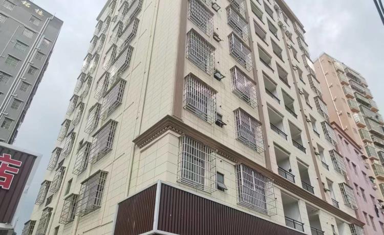 光明楼村地铁口小产权房「汇富名苑」原始户型 大阳台带停车场 公园环绕 上学无忧 