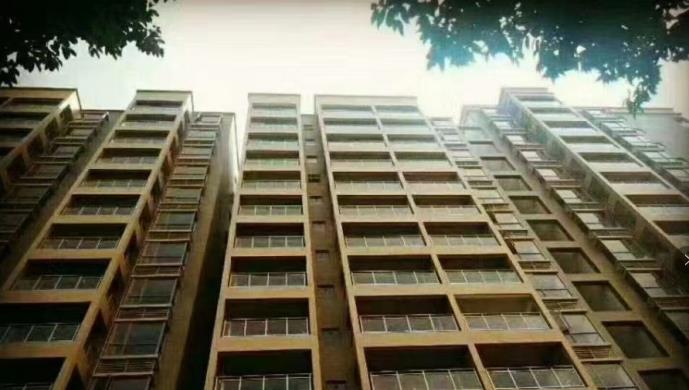 东莞石排中心新房源「东华新城」大阳台与名校为邻 首付一成 分期10年