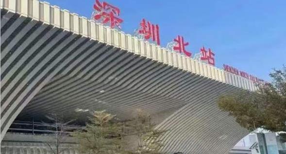 龙华民治水尾《民 治 天 府》四条地铁线 原始户型大阳台 总价39.8万起