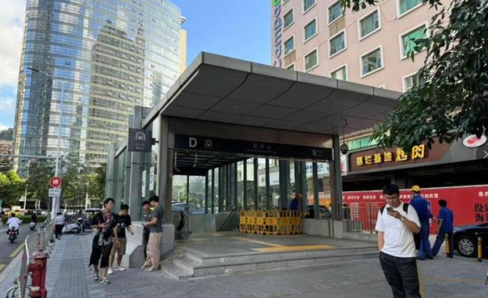 南山街道南山村准拆迁房《金钻公寓》专规已过 1：1.2赔偿 即买即签拆赔  总价39.9万/套