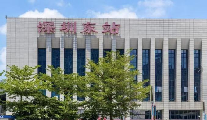 布吉东站《布吉理想城》双地铁口可落户  民水民电 二证一书  总价23.8万起带租约